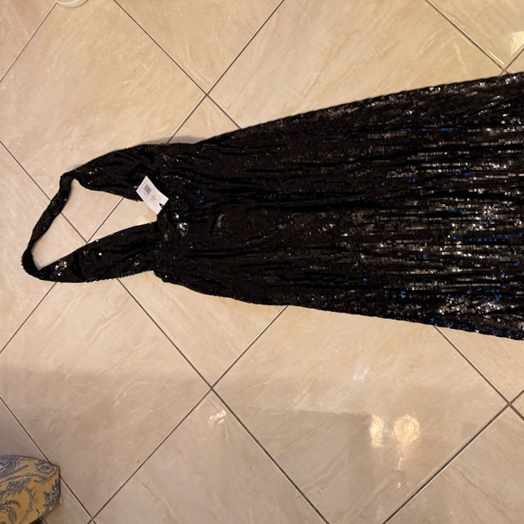 NWT Weworewhat sequin halter dress size 10 - Picture 4 of 5